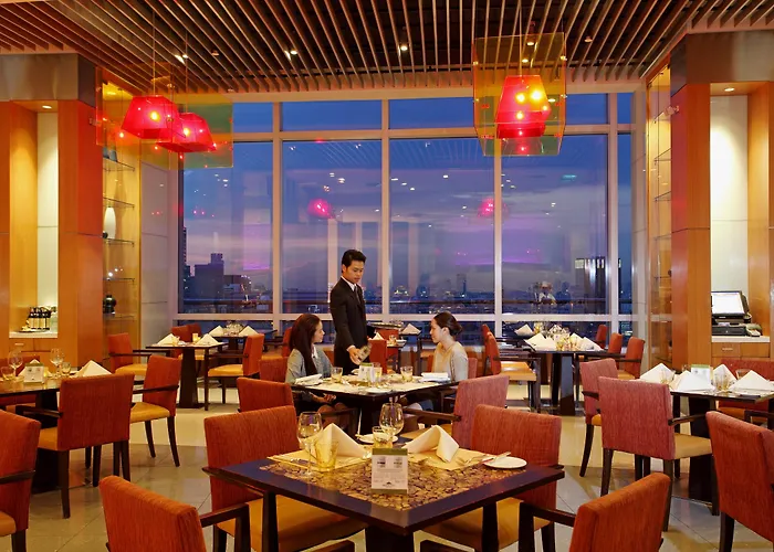 Centara Grand At Centralworld 5*
