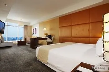 Centara Grand At Centralworld 5*